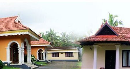 Lakshmi Hotel And Resorts Kumarakom Kültér fotó